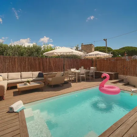 Сasa de vacaciones Frgk Pont Saint-victor Piscine Privée 4 *