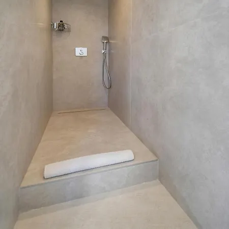 Frgk Pont Saint-victor Piscine Privée 4 Сasa de vacaciones Cannes