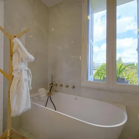 Frgk Pont Saint-victor Piscine Privée 4 * Cannes